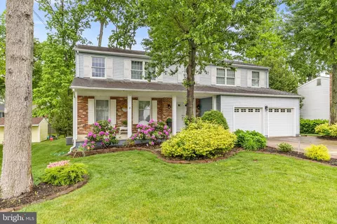808 Canal St, Turnersville, NJ 08012