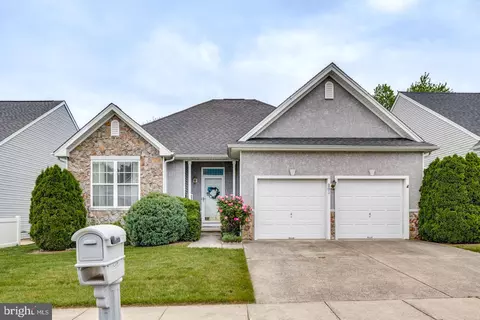 201 Heritage Way, Woodbury, NJ 08096