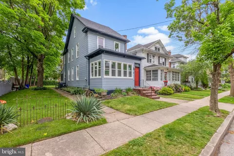 22 S Davis St, Woodbury, NJ 08096