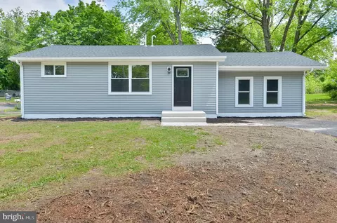 626 Cedar Ave, Franklinville, NJ 08322