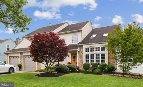 55 Saddlebrook Dr, Sewell, NJ 08080
