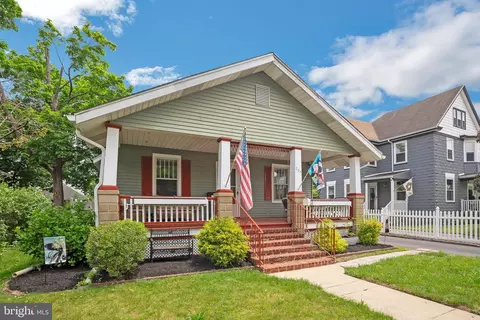 204 Helms Ave, Swedesboro, NJ 08085