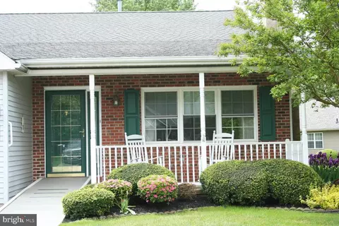 Exterior - 447 Country Way, Mickleton, NJ 08056 photo 4 of 4