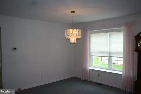 Living - 447 Country Way, Mickleton, NJ 08056 photo 3 of 6