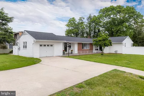 207 N Marion Ave, Wenonah, NJ 08090