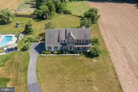 300 Katie Ct, Mickleton, NJ 08056 photo 3
