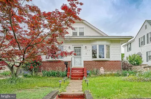 105 Spruce Ave, Westville, NJ 08093