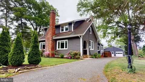 9 Spruce St, Sewell, NJ 08080