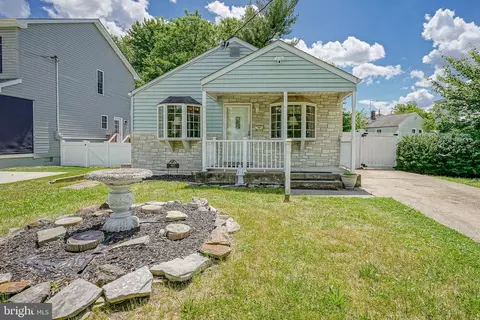 405 W Red Bank Ave, Woodbury, NJ 08096