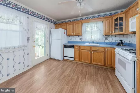 Kitchen - 421 Wayne Ave, Pitman, NJ 08071 photo 1 of 2