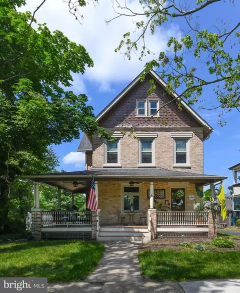 6 N Clinton Ave, Wenonah, NJ 08090