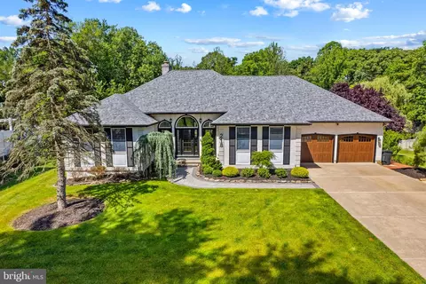 218 Bells Lake Rd, Blackwood, NJ 08012