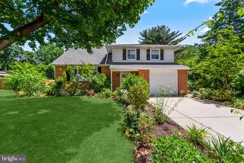 231 Forrest Dr, Turnersville, NJ 08012
