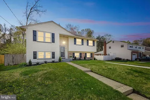 5 Birch Grove Ln, Sewell, NJ 08080