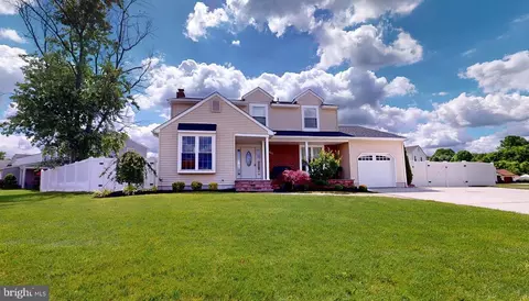 41 Haines Dr, Sewell, NJ 08080