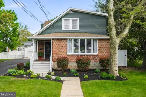 335 Roosevelt Ave, Pitman, NJ 08071