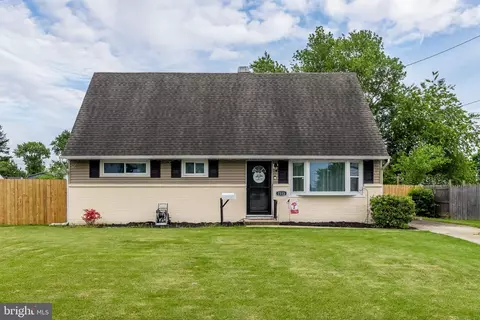 1113 Cumberland Ave, Deptford, NJ 08096