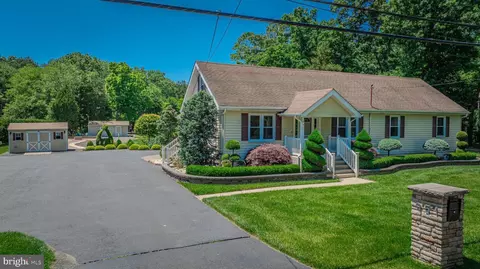 951 Main Rd, Vineland, NJ 08360