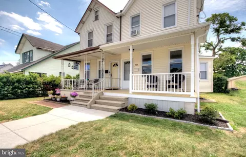 506 Summit Ave, Westville, NJ 08093