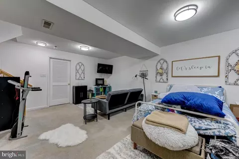 Bedroom - 854 Ames Rd, Williamstown, NJ 08094 photo 5 of 6