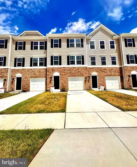246 Macoun Way, Glassboro, NJ 08028