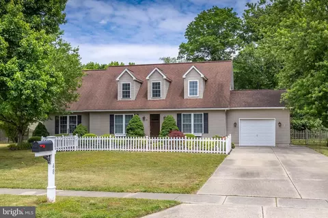 48 Democrat Rd, Mickleton, NJ 08056