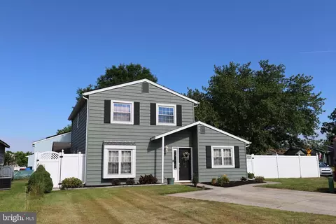 147 Harvest Rd, Swedesboro, NJ 08085