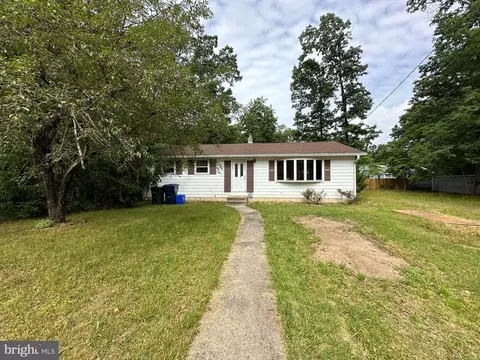 839 Willow Ln, Williamstown, NJ 08094