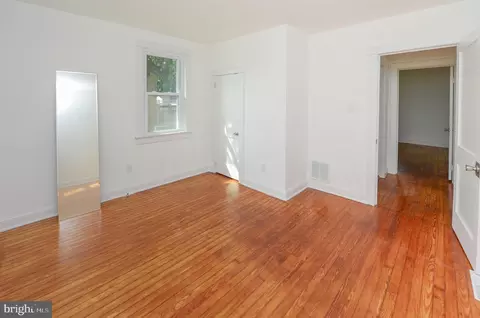 Bedroom - 827 Lincoln Ave, Pitman, NJ 08071 photo 2 of 3