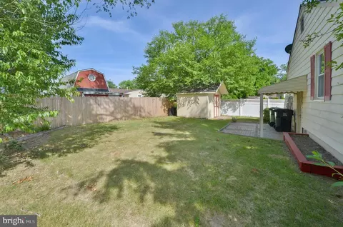 Exterior - 827 Lincoln Ave, Pitman, NJ 08071 photo 4 of 5