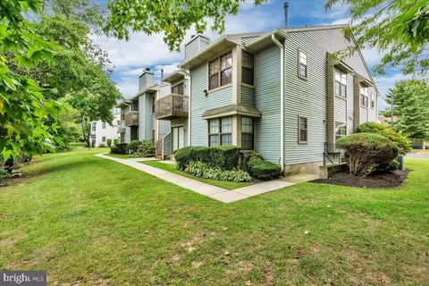 348 Coventry, Mantua, NJ 08051