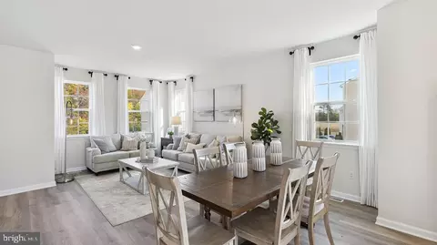 228 Macoun Way, Glassboro, NJ 08028