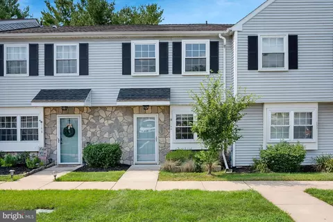 149 Covered Bridge Ct, Sewell, NJ 08080