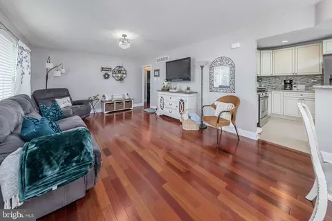 428 Florence Ave, Pitman, NJ 08071 photo 4