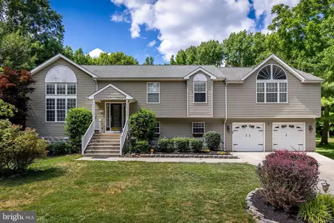 733 Helen Ave, Woodbury Heights, NJ 08097