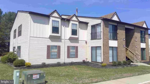 26 Windsor Ct, Sewell, NJ 08080