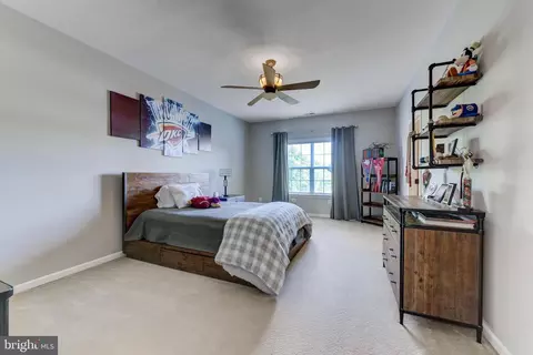 Bedroom - 811 Castleton Dr, Mickleton, NJ 08056 photo 1 of 3