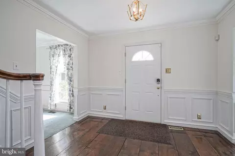 Entry Way - 509 Sharp Dr, Mickleton, NJ 08056 photo 1 of 3