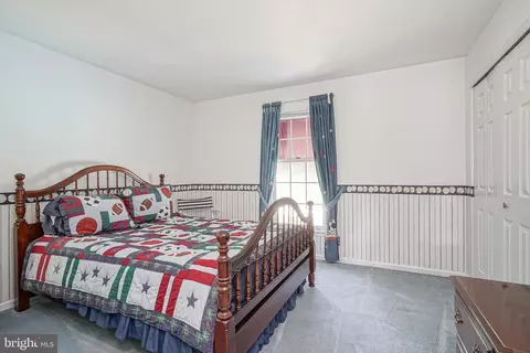 Bedroom - 509 Sharp Dr, Mickleton, NJ 08056 photo 4 of 7
