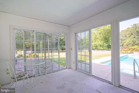Exterior - 509 Sharp Dr, Mickleton, NJ 08056 photo 5 of 13