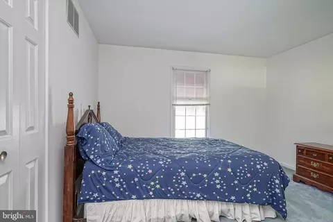 Bedroom - 509 Sharp Dr, Mickleton, NJ 08056 photo 5 of 7