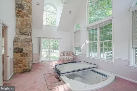 Living - 509 Sharp Dr, Mickleton, NJ 08056 photo 6 of 6