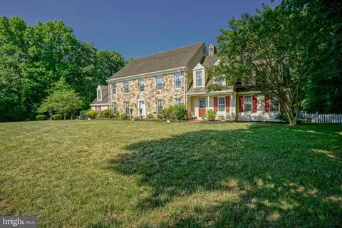Exterior - 509 Sharp Dr, Mickleton, NJ 08056 photo 4 of 13