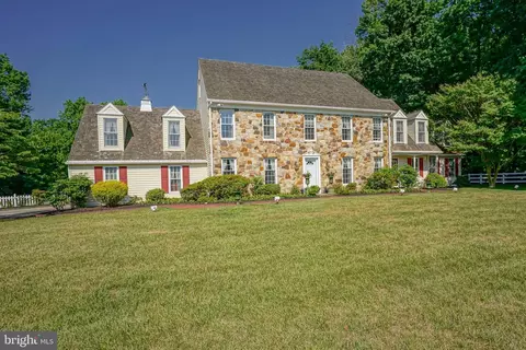 Exterior - 509 Sharp Dr, Mickleton, NJ 08056 photo 3 of 13