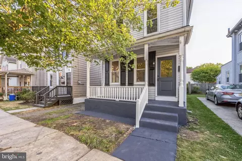 73 Hopkins St, Woodbury, NJ 08096