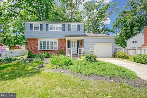 1617 Red Oak Rd, Williamstown, NJ 08094