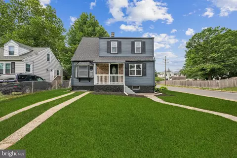 100 Locust Ave, Westville, NJ 08093