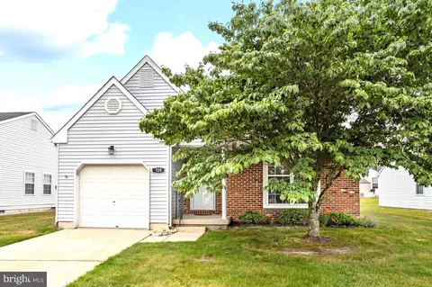 724 Trinidad Blvd, Williamstown, NJ 08094