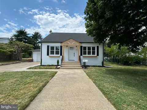 115 Newton Ave, Gibbstown, NJ 08027