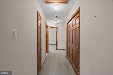 Entry Way - 400 Village Ct, Mickleton, NJ 08056 photo 3 of 3